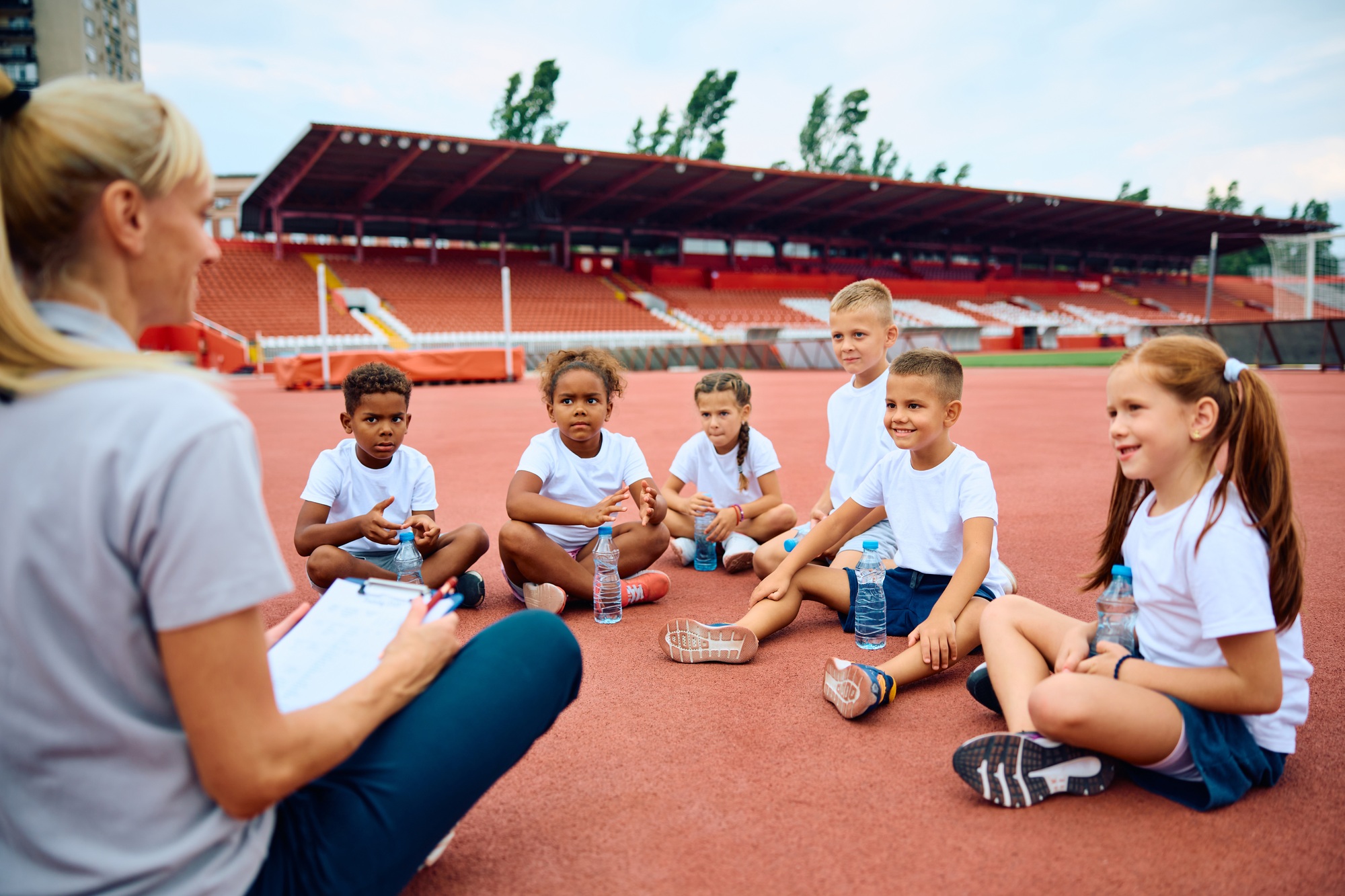 Pourquoi intégrer les jeux sportifs en maternelle dans le programme éducatif ?
