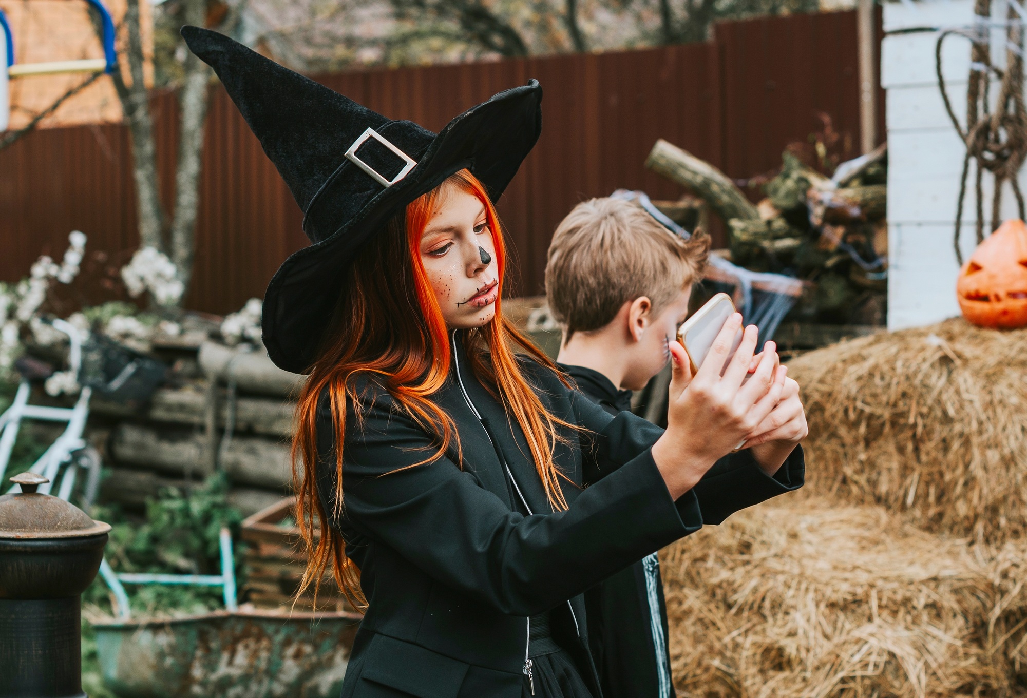 Comment intégrer des défis amusants dans votre chasse au trésor pour Halloween